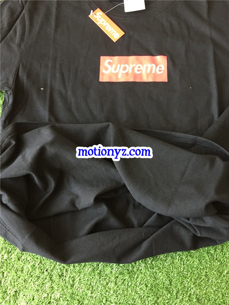 Supreme Black Tshirt